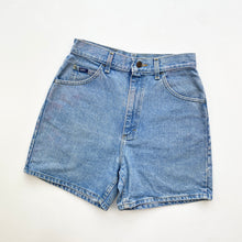Load image into Gallery viewer, Women’s 90s Lee Denim Shorts W28
