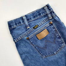 Load image into Gallery viewer, Wrangler Jeans W36 L32