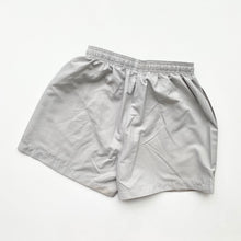 Load image into Gallery viewer, 00s Reebok Shorts (S)