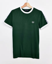 Load image into Gallery viewer, Fred Perry T-shirt (S)