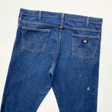 Load image into Gallery viewer, Distressed Dickies Jeans W40 L32