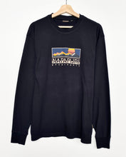 Load image into Gallery viewer, Napapijri Long Sleeve T-shirt (M)