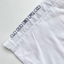 Load image into Gallery viewer, 00s Umbro Shorts (2XL)