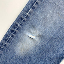 Load image into Gallery viewer, Distressed Levi’s 501 W36 L32