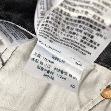 Load image into Gallery viewer, Levi’s 501 W38 L30