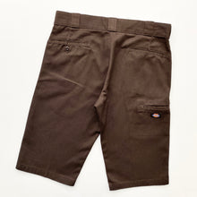 Load image into Gallery viewer, Dickies Shorts W32