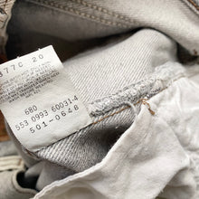 Load image into Gallery viewer, 90s Levi’s 501 W36 L30