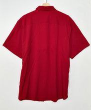 Load image into Gallery viewer, Columbia Sportswear Shirt (XL)