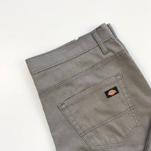 Load image into Gallery viewer, Dickies W36 L32