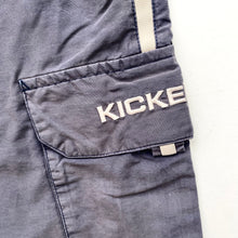 Load image into Gallery viewer, 00s Kickers Shorts (XL)