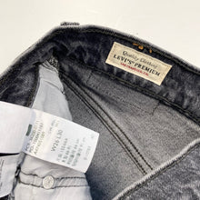 Load image into Gallery viewer, Levi’s 501 W26 L30
