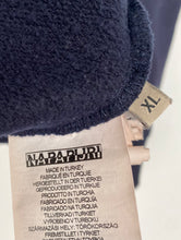 Load image into Gallery viewer, Napapijri Sweatshirt (XL)