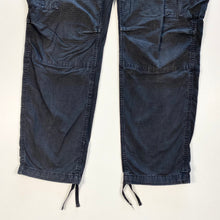 Load image into Gallery viewer, Carhartt Cargos W36 L32
