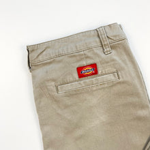 Load image into Gallery viewer, Women’s Dickies W30 L30