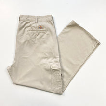 Load image into Gallery viewer, Dickies Cargos W38 L32