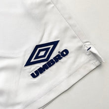 Load image into Gallery viewer, Deadstock 90s Umbro Shorts (M)