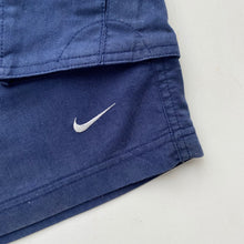 Load image into Gallery viewer, 00s Nike Cargo Shorts W30