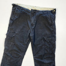Load image into Gallery viewer, Carhartt Cargos W36 L32