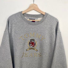 Load image into Gallery viewer, 90s Tommy Hilfiger Sweatshirt (L)