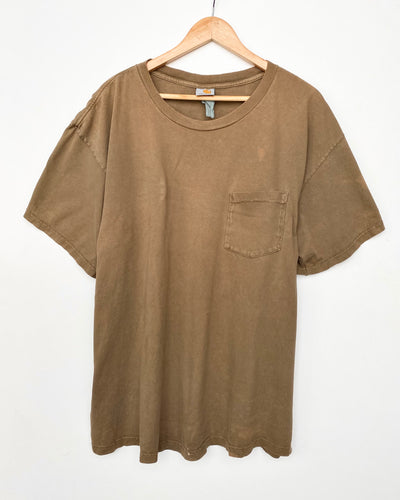 Distressed Carhartt T-shirt (XL)