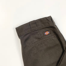 Load image into Gallery viewer, Cropped Dickies 874 W32 L27