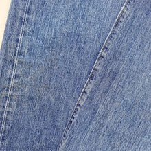 Load image into Gallery viewer, Levi’s 501 W36 L30