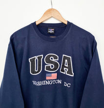 Load image into Gallery viewer, USA Washington DC Sweatshirt (XS)