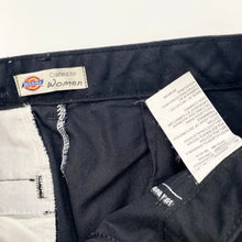 Load image into Gallery viewer, Women’s Dickies W30 L32
