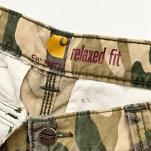 Load image into Gallery viewer, Carhartt Cargo Shorts W32