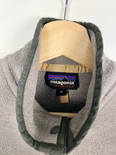 Load image into Gallery viewer, Women’s Patagonia Synchilla (XS)