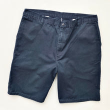 Load image into Gallery viewer, Dickies Shorts W38