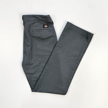 Load image into Gallery viewer, Dickies W28 L30