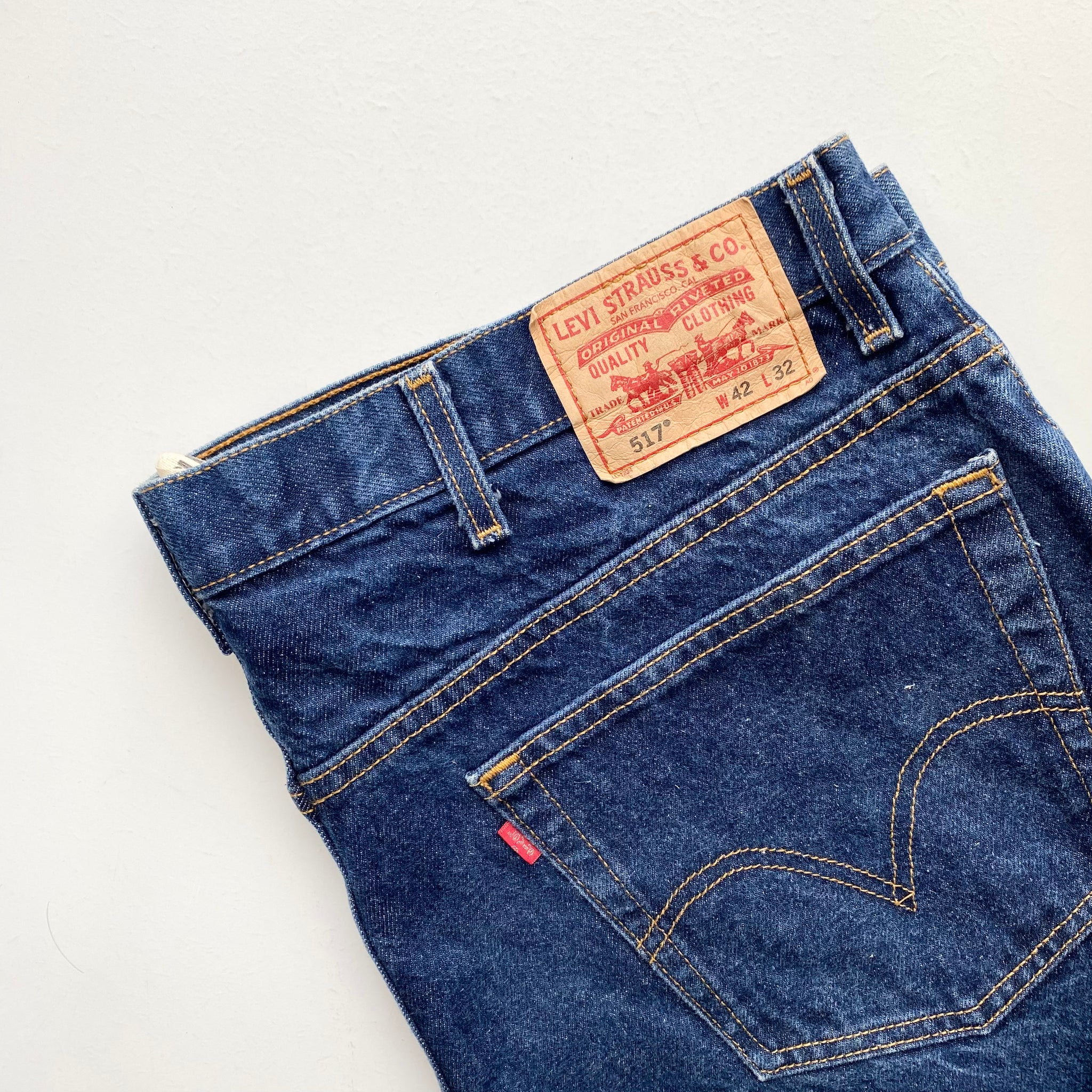 Levis w42 l32 sale