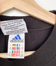 Load image into Gallery viewer, 90s Adidas France 98 Zidane T-shirt (XL)