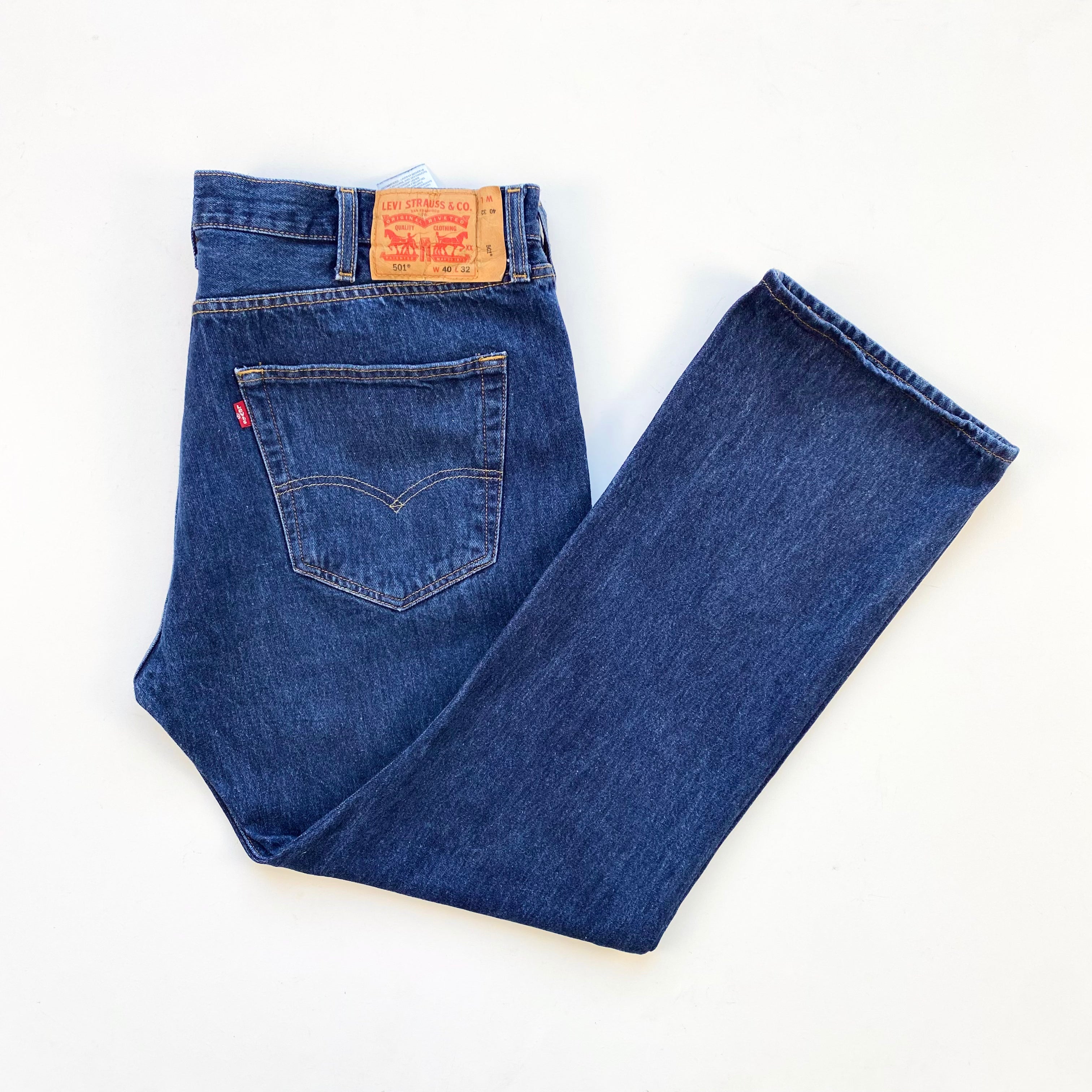 Levi's 501 W40 L30 – Red Cactus Vintage
