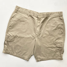 Load image into Gallery viewer, Dickies Cargo Shorts W44