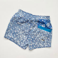 Load image into Gallery viewer, 00s Timberland Shorts (M)