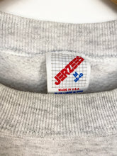 Load image into Gallery viewer, 90s Christmas Sweatshirt (S)