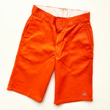 Load image into Gallery viewer, Dickies Shorts W28