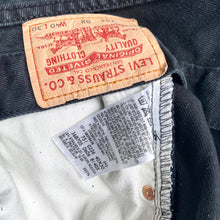 Load image into Gallery viewer, Levi’s 751 W40 L30