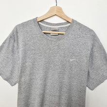 Load image into Gallery viewer, 00s Nike T-shirt (XL)
