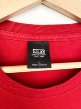 Load image into Gallery viewer, Obey T-shirt (L)
