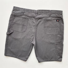 Load image into Gallery viewer, Dickies Carpenter Shorts W42