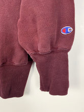 Load image into Gallery viewer, Champion Minnesota College sweatshirt (XL)
