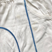 Load image into Gallery viewer, 90s Ellesse Shorts (M)