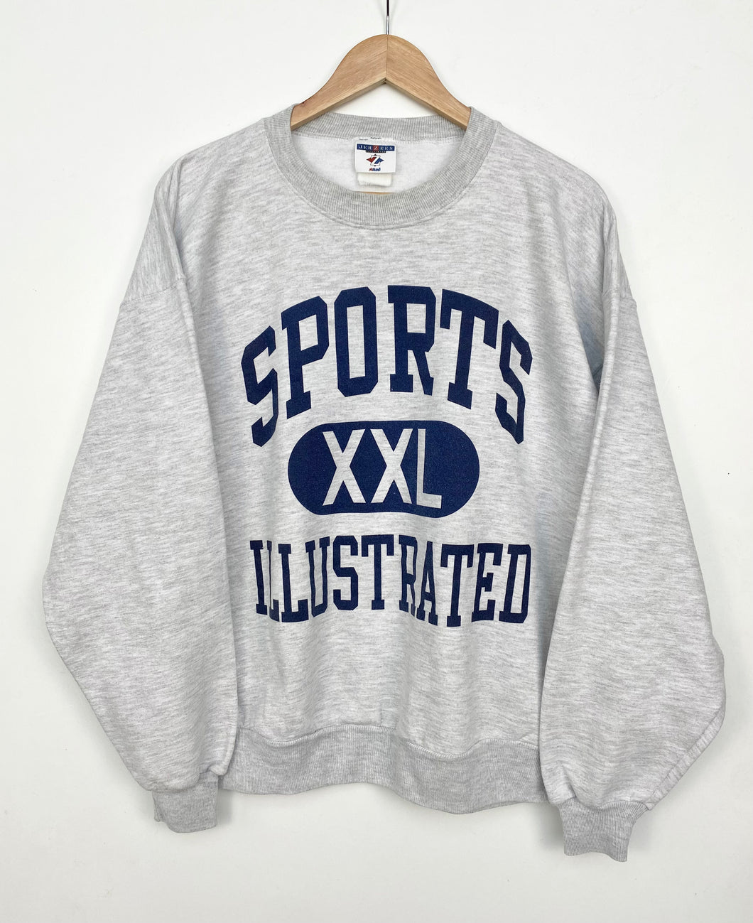Sports top illustrated sweatshirt