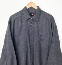 Load image into Gallery viewer, Levi’s Check Shirt (L)