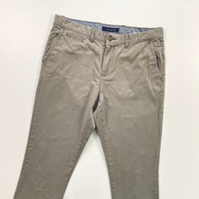 Load image into Gallery viewer, Tommy Hilfiger Trousers W34 L32