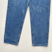 Load image into Gallery viewer, Carhartt Jeans W38 L32