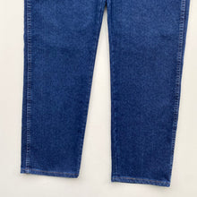 Load image into Gallery viewer, Wrangler Jeans W34 L29
